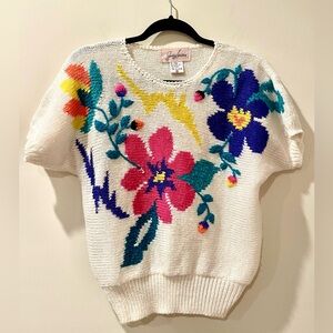 80’s Vintage Jaclyn Smith White Sweater - Short Sleeve